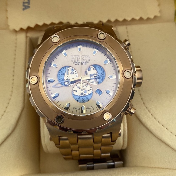 Invicta Reserve Subaqua Chronograph with box and papers - Picture 3 of 5